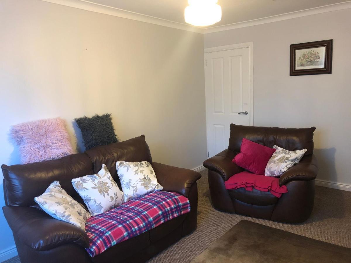 Ponderosea Cottage Free Gated Parking M1 & City Location, Wood Stove Lisburn Eksteriør billede